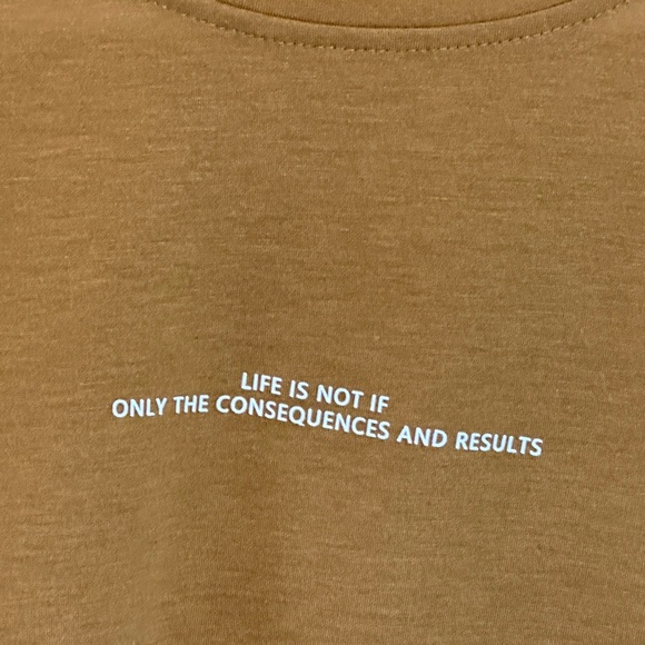 Men’s Graphic Tee Size XL - Picture 3 of 3